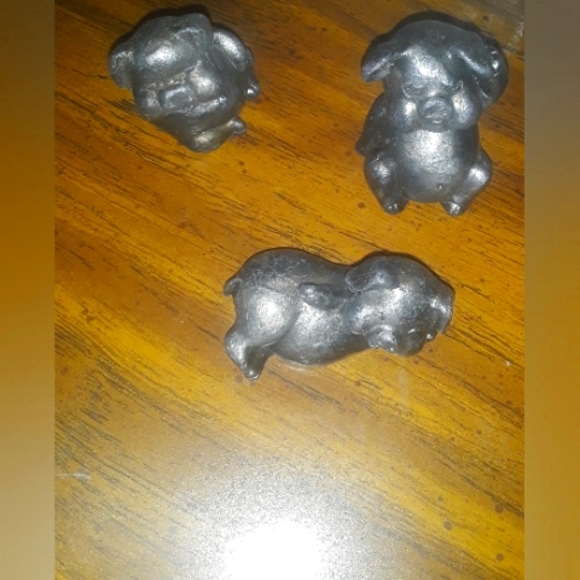 Three Small Piglets - Picture 1 of 2